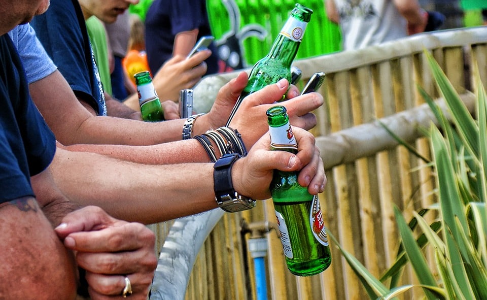 Ingen festival uden et drikkespil!
